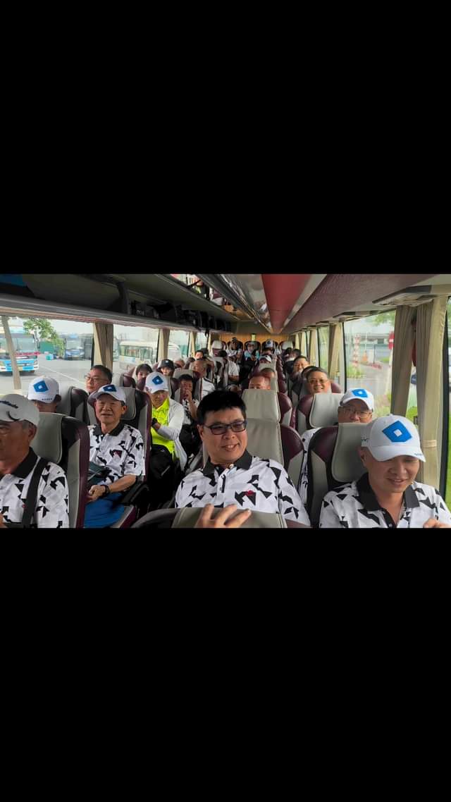 觀音球隊揮桿越南